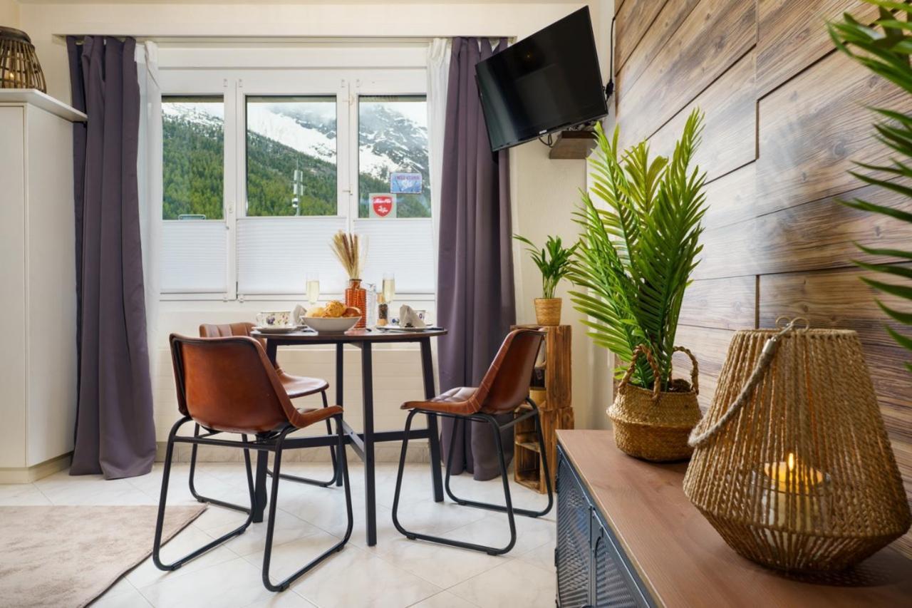 Helles, Chalet-Stil Apartment Mit Allalinblick Saas-Fee Bagian luar foto